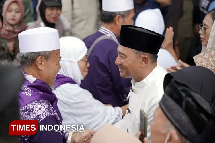 Disambut Bupati Indrata Nur Bayuaji, Jemaah Haji Pacitan Tiba di Kampung Halaman